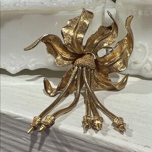 Vintage Gold Floral Brooch with Tassels